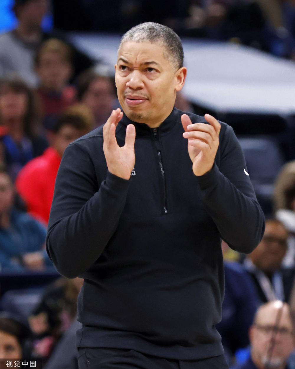 新球衣传达 新球衣传达