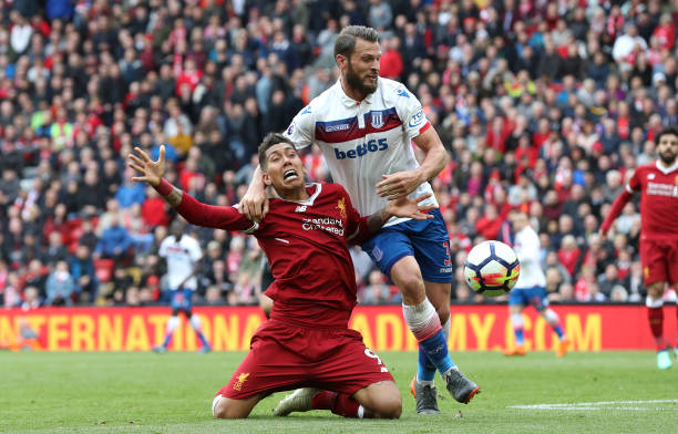 他经历了日 他经历了日